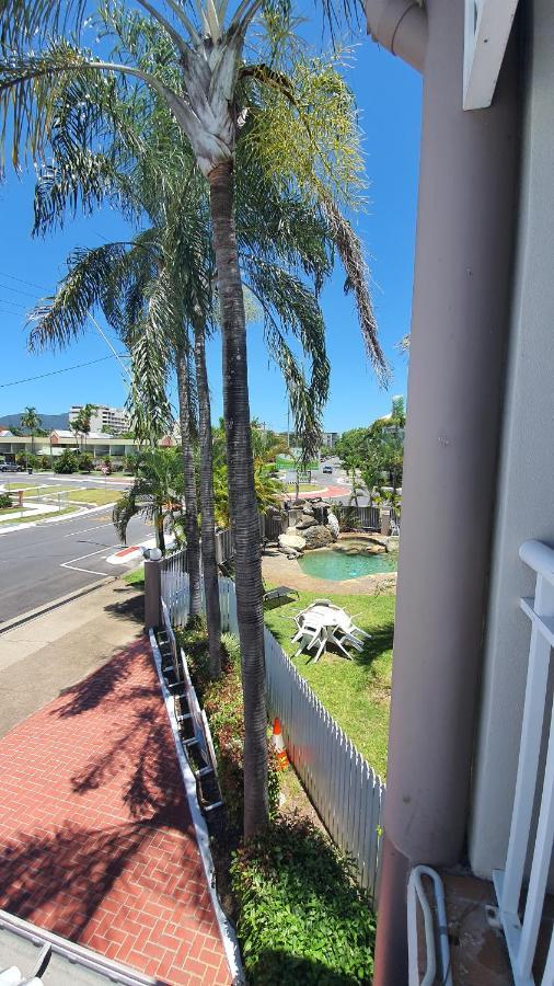 Reef Palms Motel Cairns Kültér fotó
